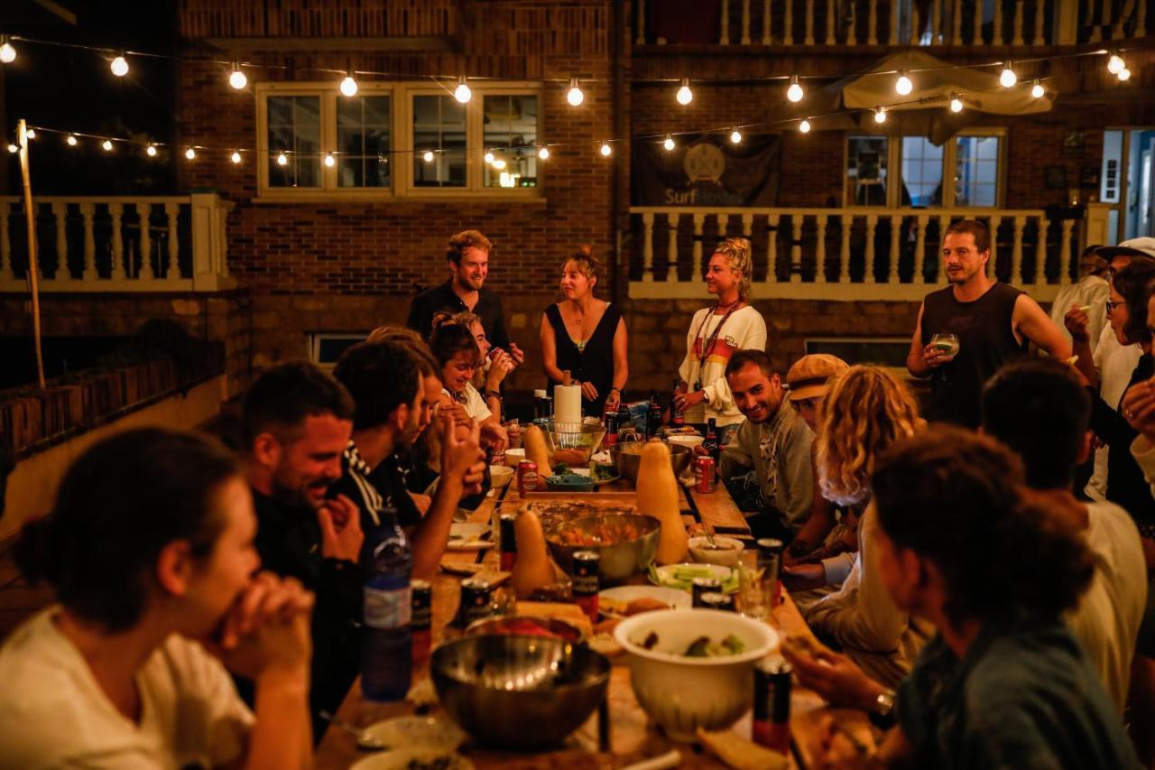 Gijon Surf Hostel Ngoại thất bức ảnh